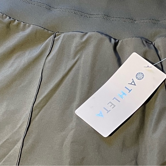 NWT Athleta Womens Size 26 Nolita WIDE LEG Olive Athleisure Workout Sustainable - Picture 5 of 10